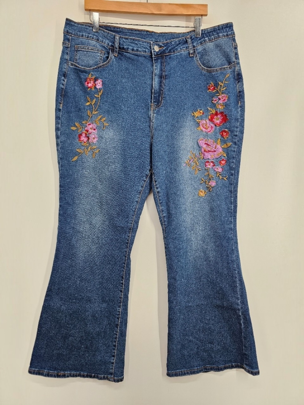 Plus Size 4XL Floral Embroidered Flare Jeans Stretch Denim Boho Y2K Bell Bottom